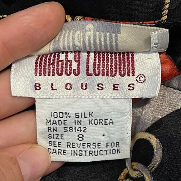 Vintage 80s Womens I. Magnin 100% Silk Button Down Lightweight Blouse Sz M - Picture 3 of 12